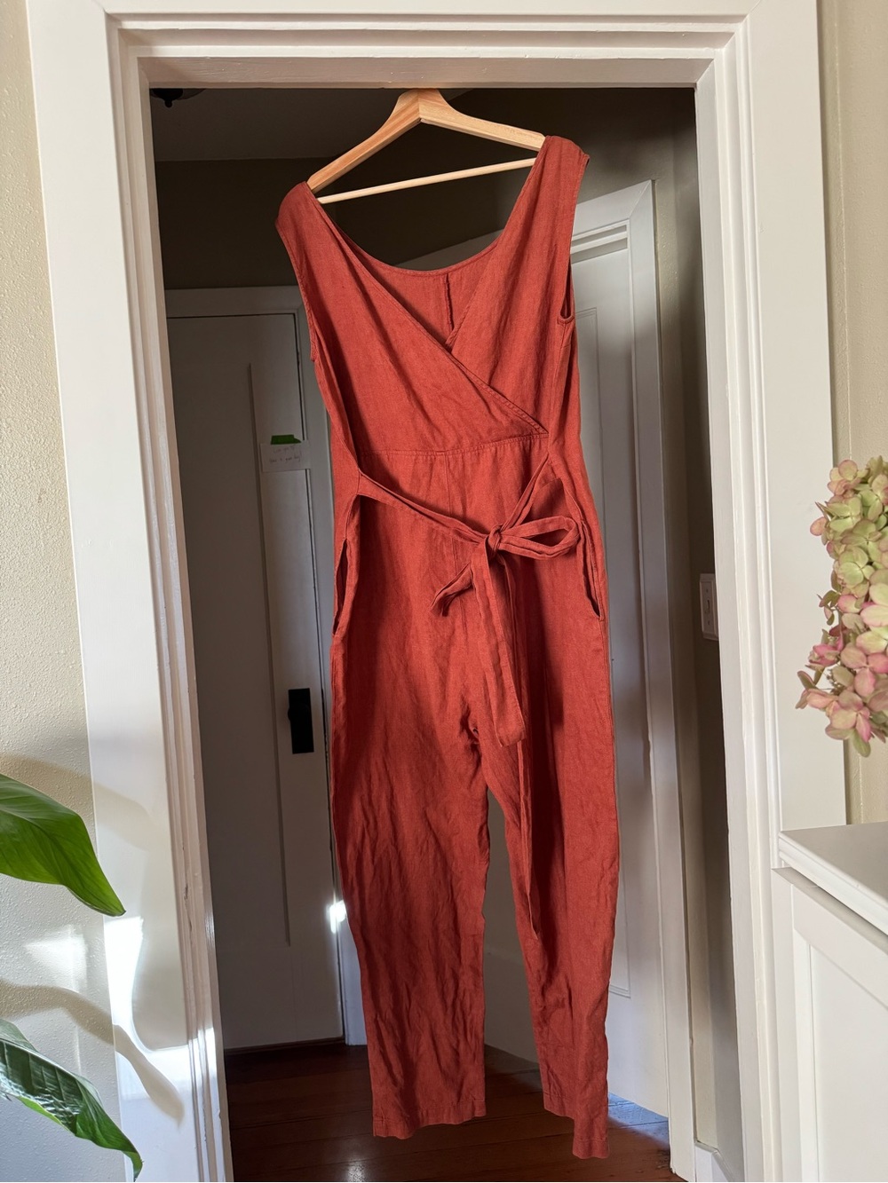 Linenfox Evelyn Jumpsuit - Picture 7 of 7